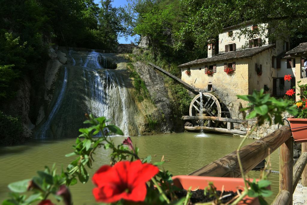 Agriturismo Crodi Miane Eksteriør bilde